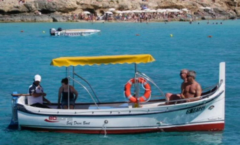 Ogygia boat